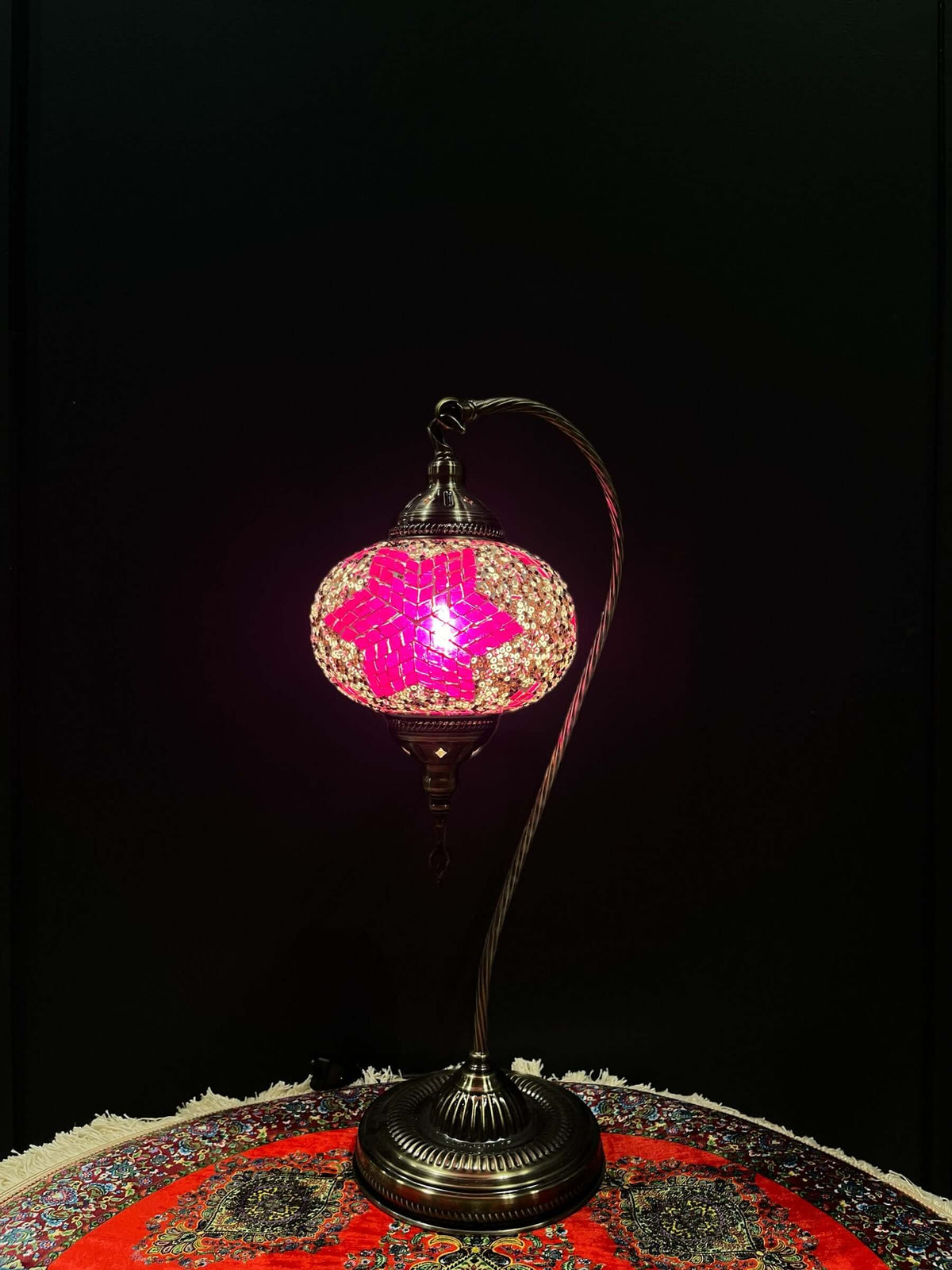 Turkish Mosaic Lamps – 17 cm Glass Swan Lamp with Elegant Design