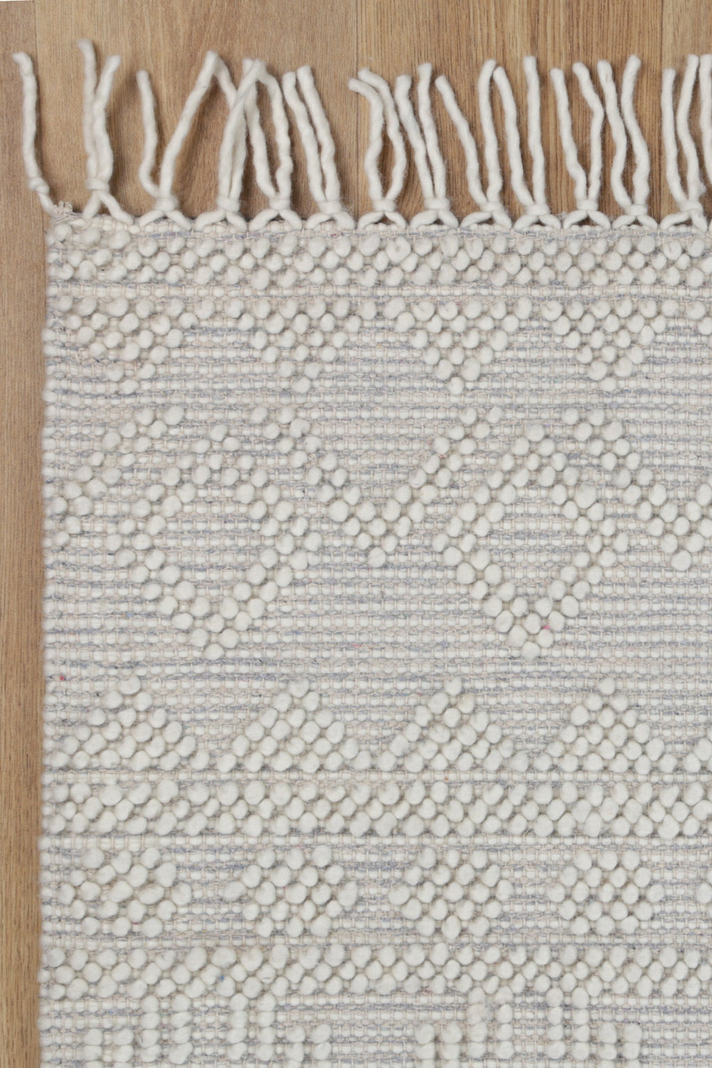 Perla Grey Wool Tribal Rug - PERL07 – view 2