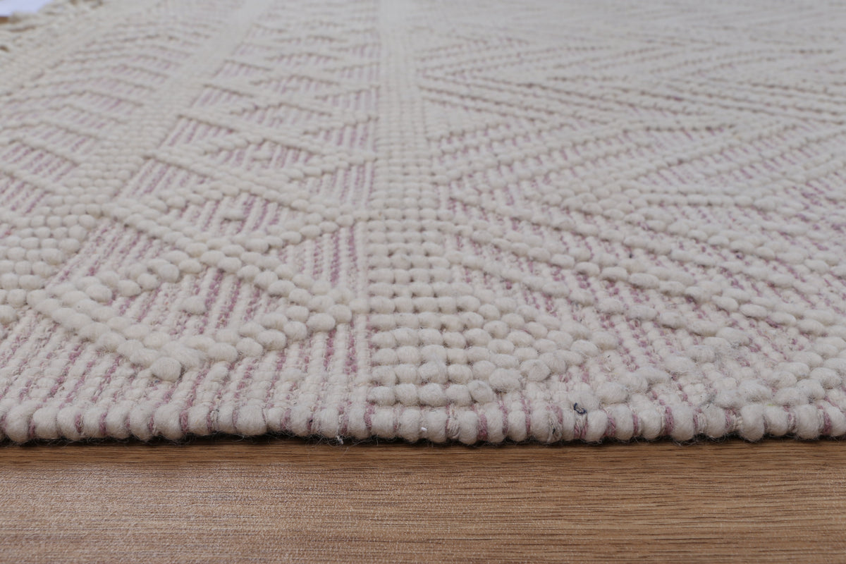Perla Blush Wool Tribal Rug - PERL12 – view 4