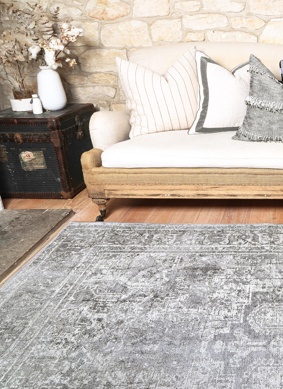 Vintage Crown Chilaz Grey Washable Rug - 2085-04 – view 4