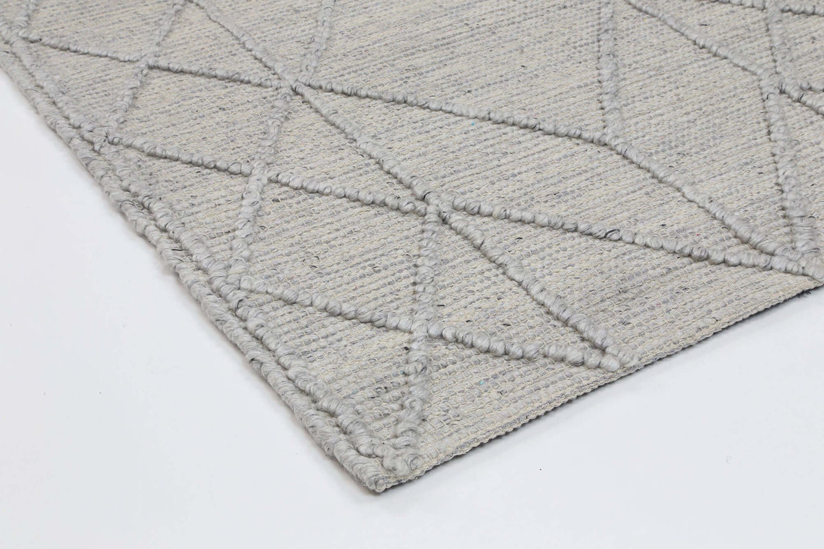 Himalaya Interweave Tribal Grey Wool Blend Rug close-up