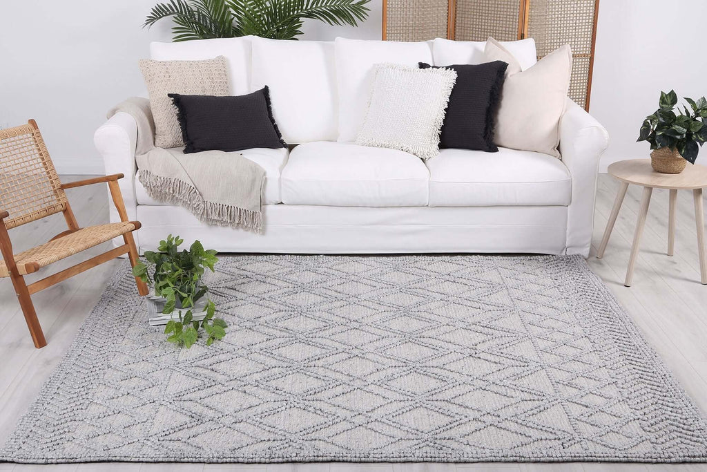 Himalaya Cobblestone Tribal Grey Wool Blend Rug styled view