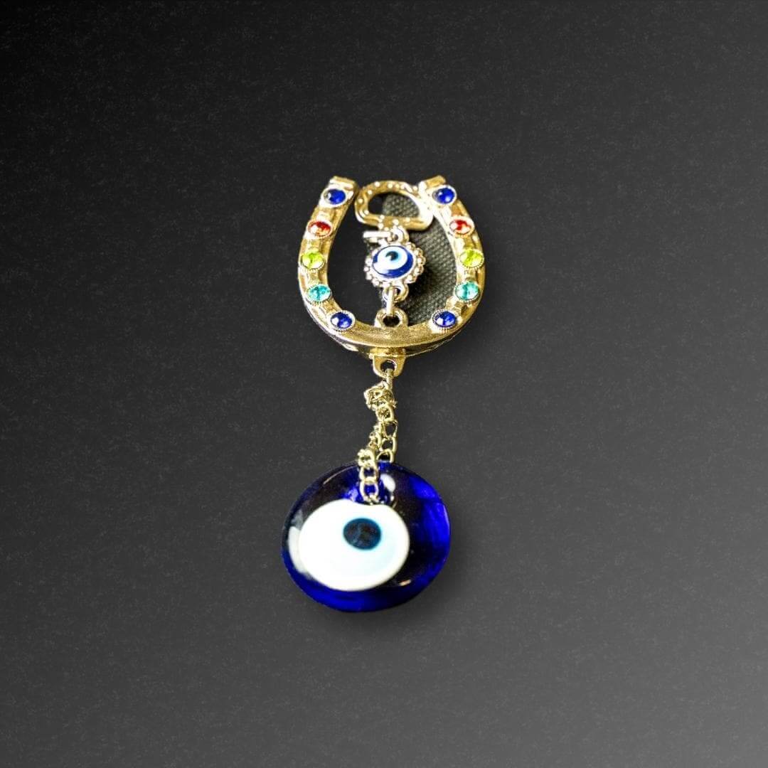 This hanging evil eye is a great way to harness the protective power of ancient mythology and ward off negative energy. Its unique design is used to safeguard your home and draw positive energy, helping you create a safe and welcoming environment. "The co