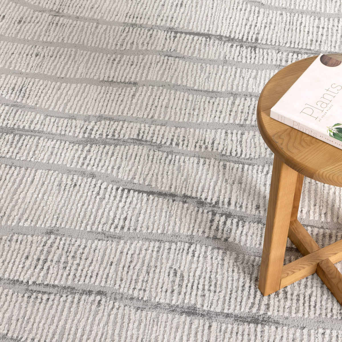 Sierra Abstract Silver Lines Rug – view 5