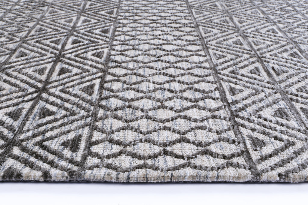 Amritsar Ramdass Charcoal & Beige Cotton Blend Rug – view 3