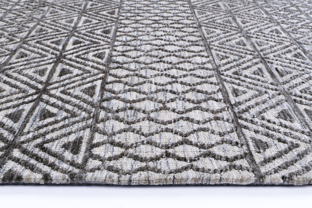 Amritsar Ramdass Charcoal & Beige Cotton Blend Rug – view 3