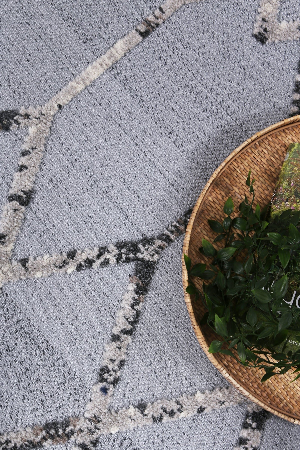 Ares Meliac Geometric Grey and Taupe Rug – view 6