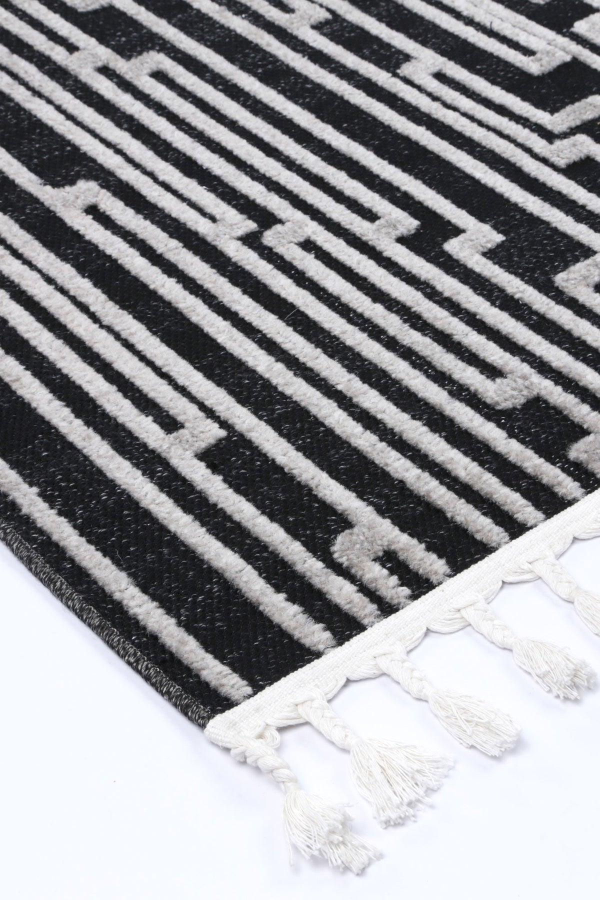 Ares Arcadia Geometric Black and White Rug – view 5