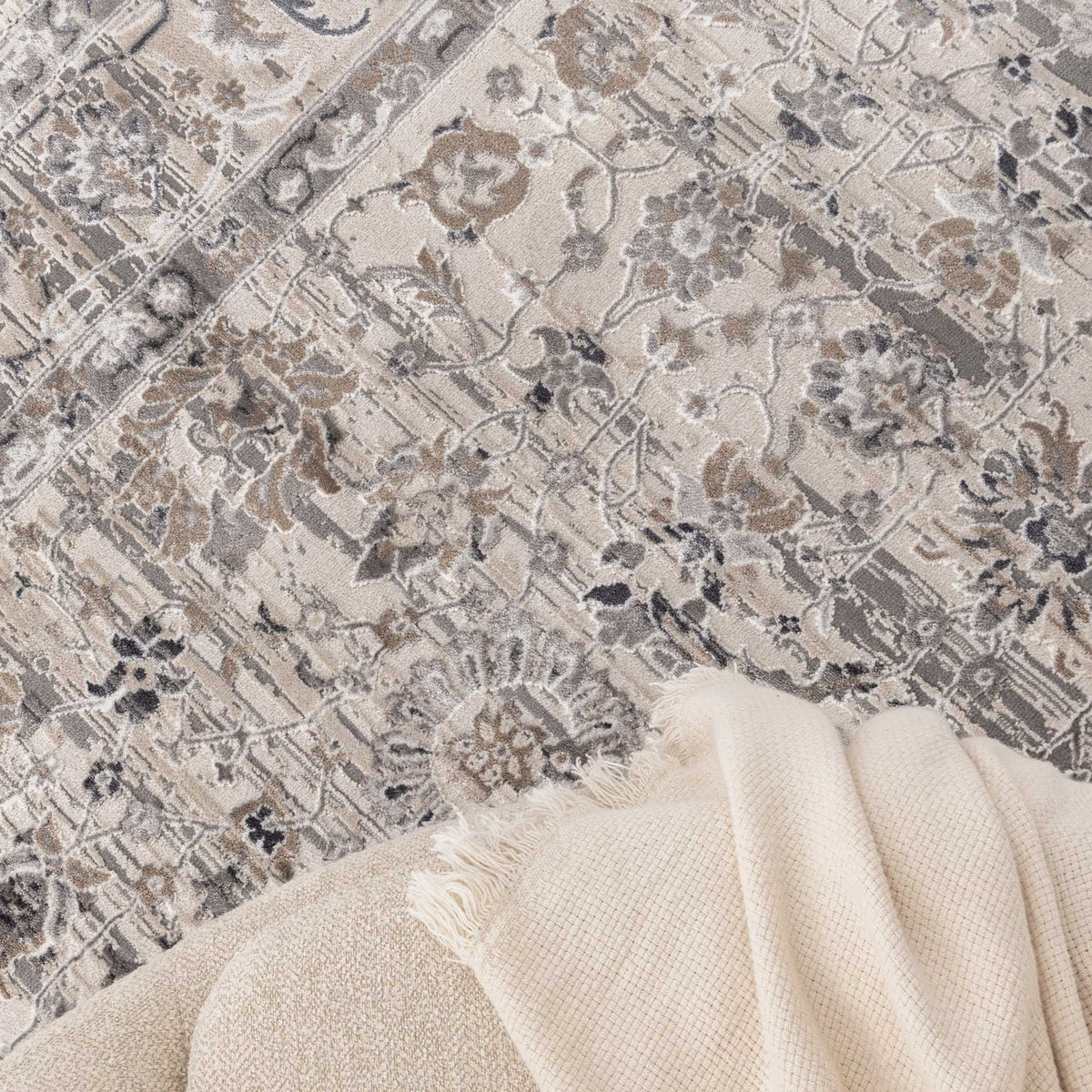 Atina Distressed Transitional Beige Grey Rug - AT05 – view 5
