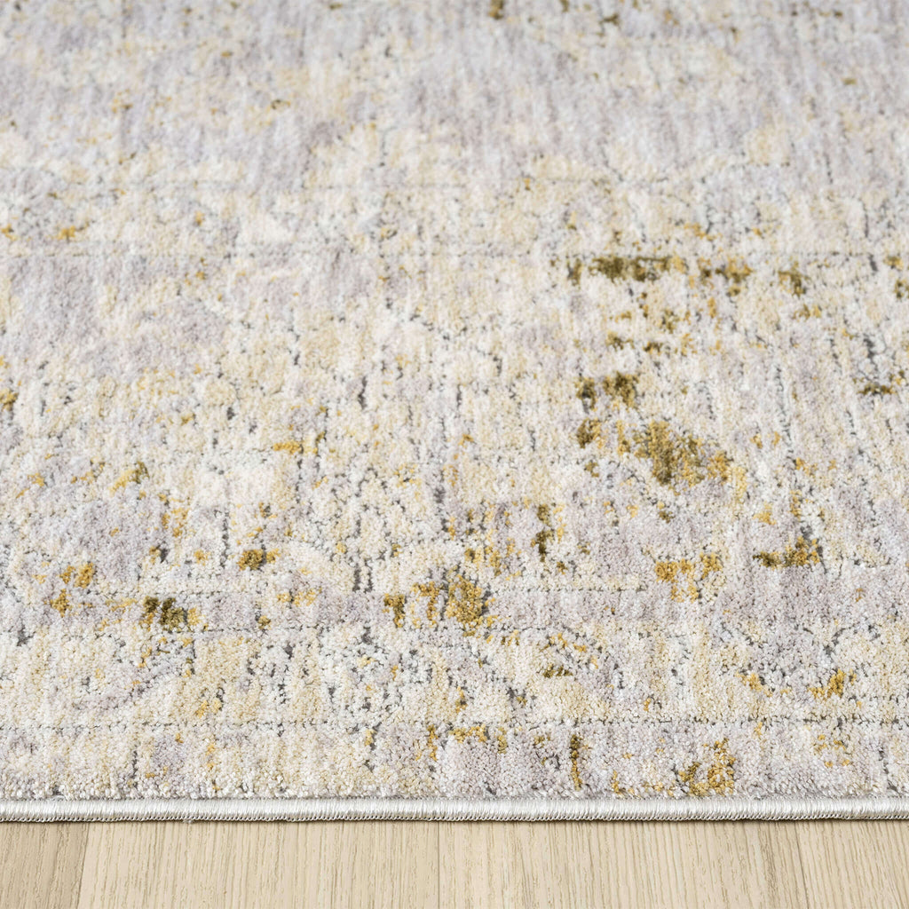 Adelia 645 Pearl Runner in a calm cream tone with shed-resistant, anti-static pile and short fringes. Power-loomed for durable, easy-care hallway style.
