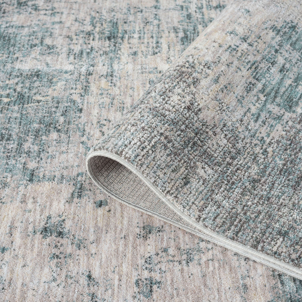 Adelia 646 Steel Runner with shed-resistant, anti-static pile and short fringes. Power-loomed in Türkiye for durable, easy-care hallway style