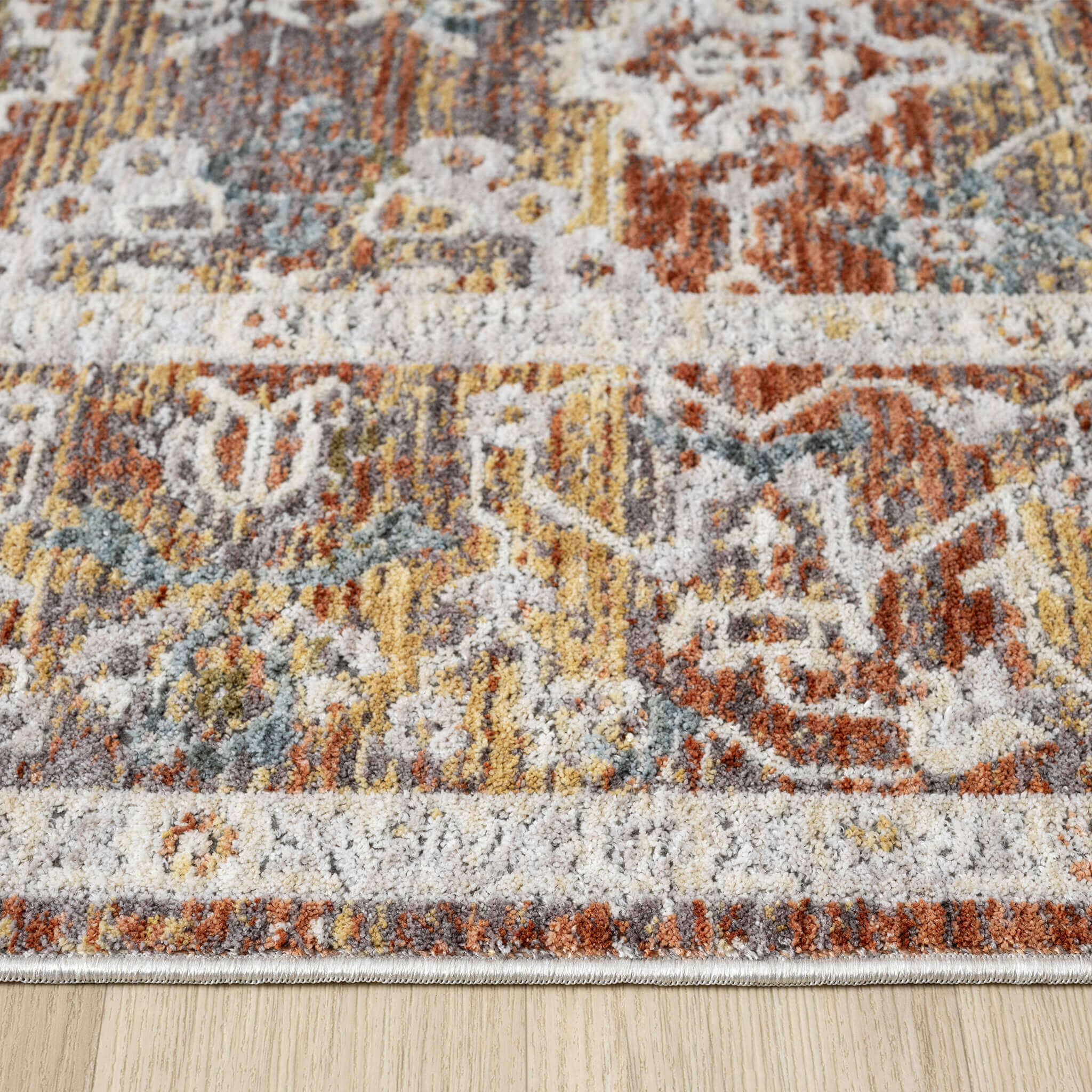 Adelia 648 Terra Runner with shed-resistant, anti-static pile and short fringes. Power-loomed in Türkiye for durable, easy-care hallway style.