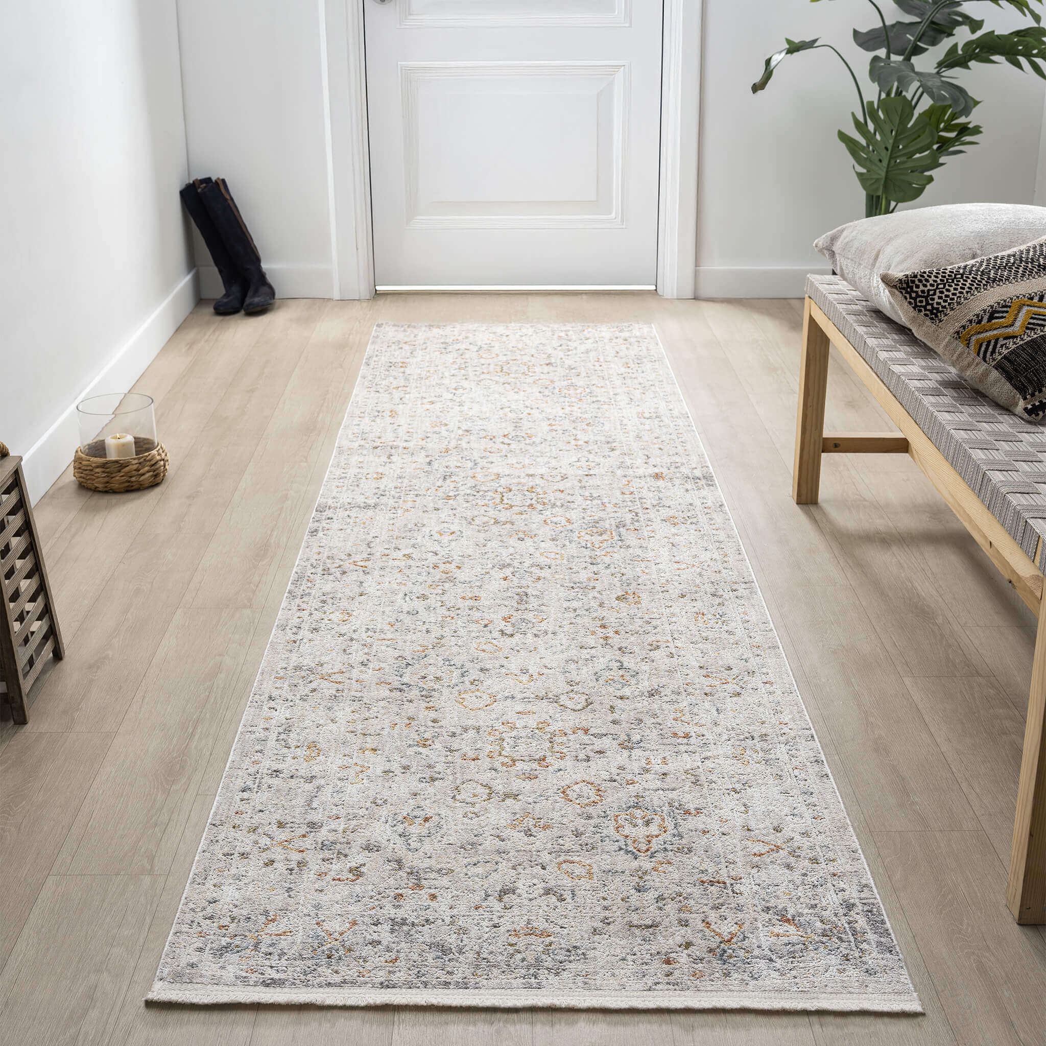 Adelia 638 Ivory Runner – Soft, Shed-Resistant Hallway Rug
