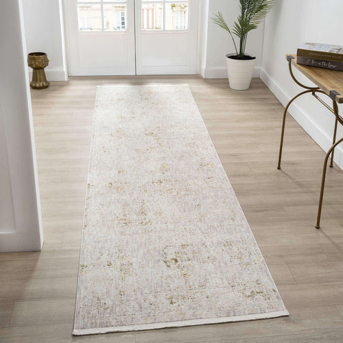 Adelia 645 Pearl Runner in a calm cream tone with shed-resistant, anti-static pile and short fringes. Power-loomed for durable, easy-care hallway style.