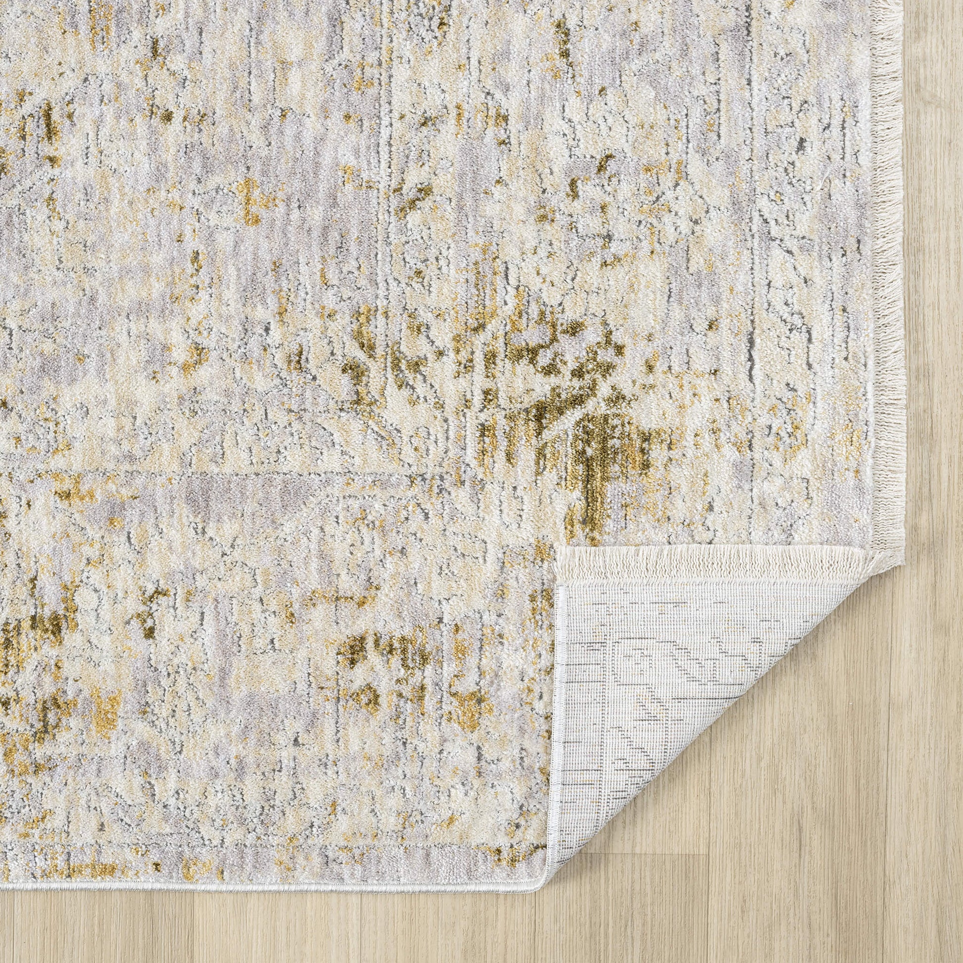 Adelia 645 Pearl Runner in a calm cream tone with shed-resistant, anti-static pile and short fringes. Power-loomed for durable, easy-care hallway style.