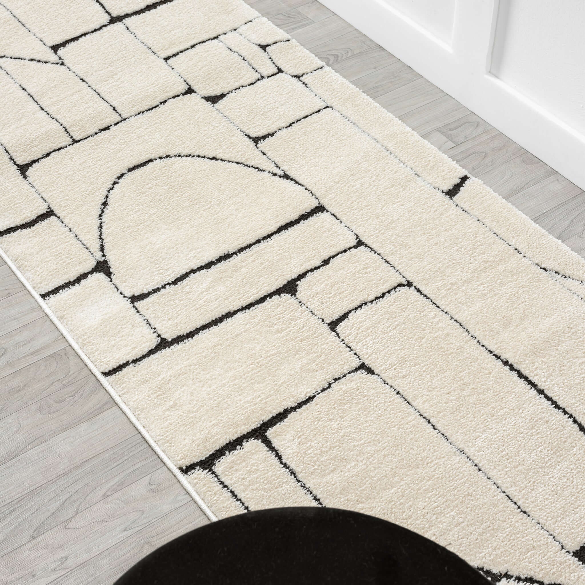 Admire 660 Pebble Runner