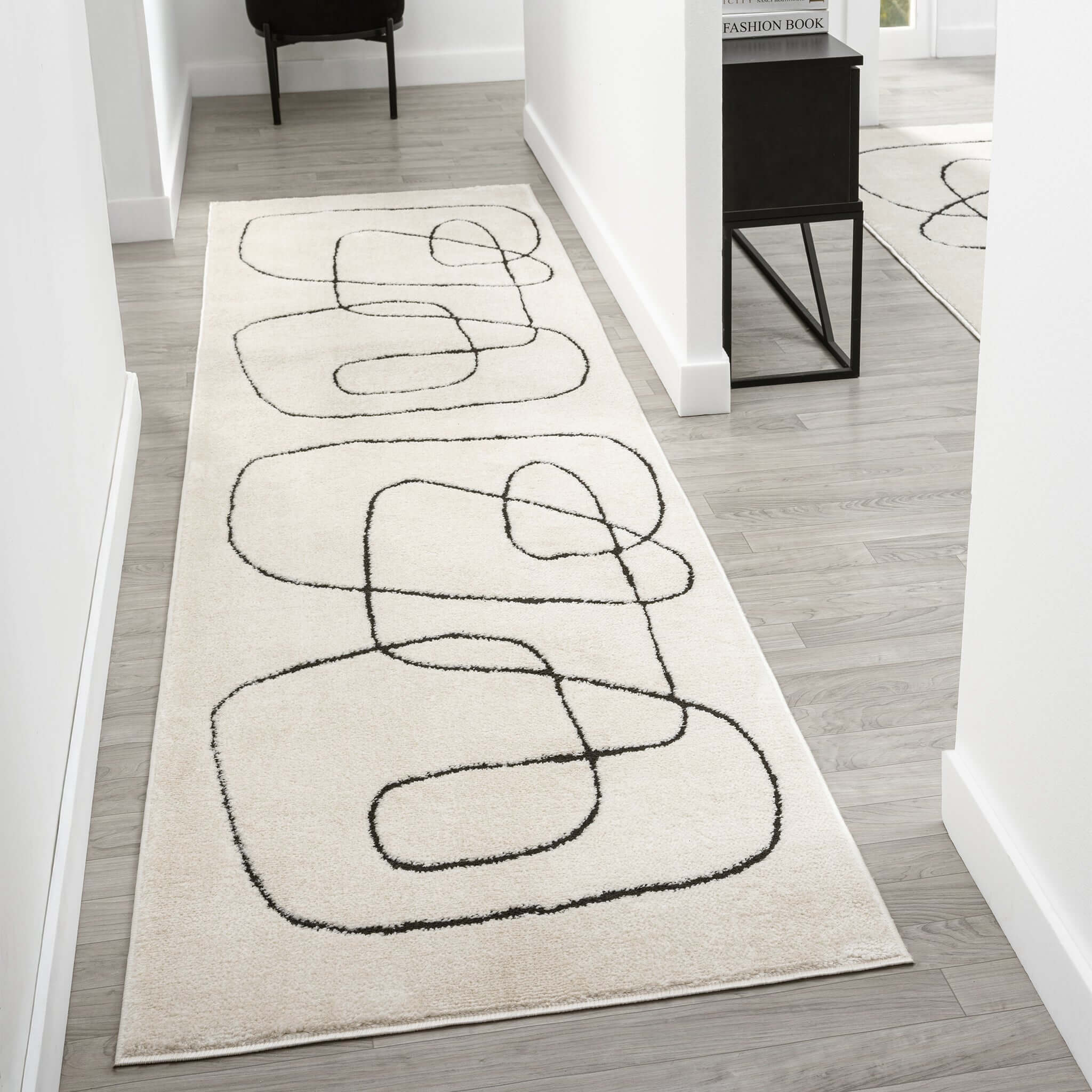 Admire 661 Ivory Runner