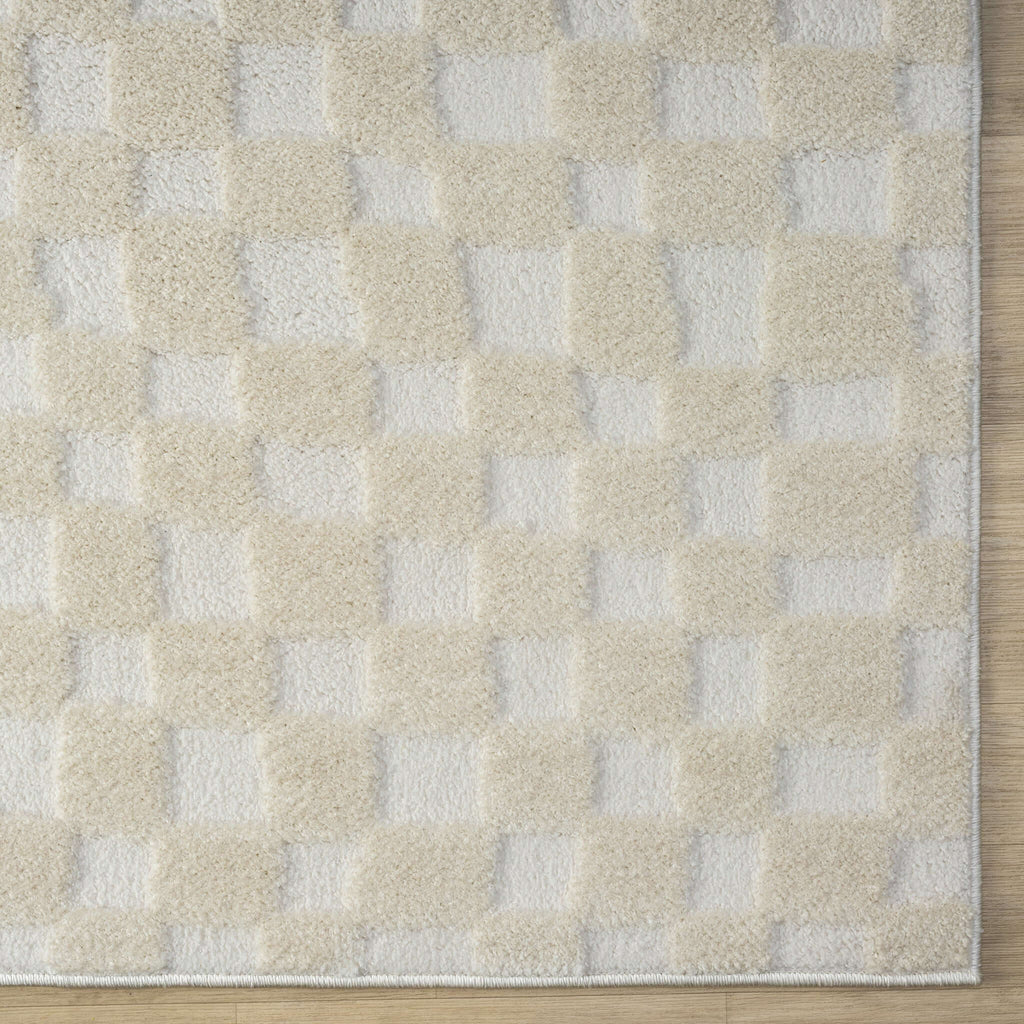 Admire 665 Linen Runner