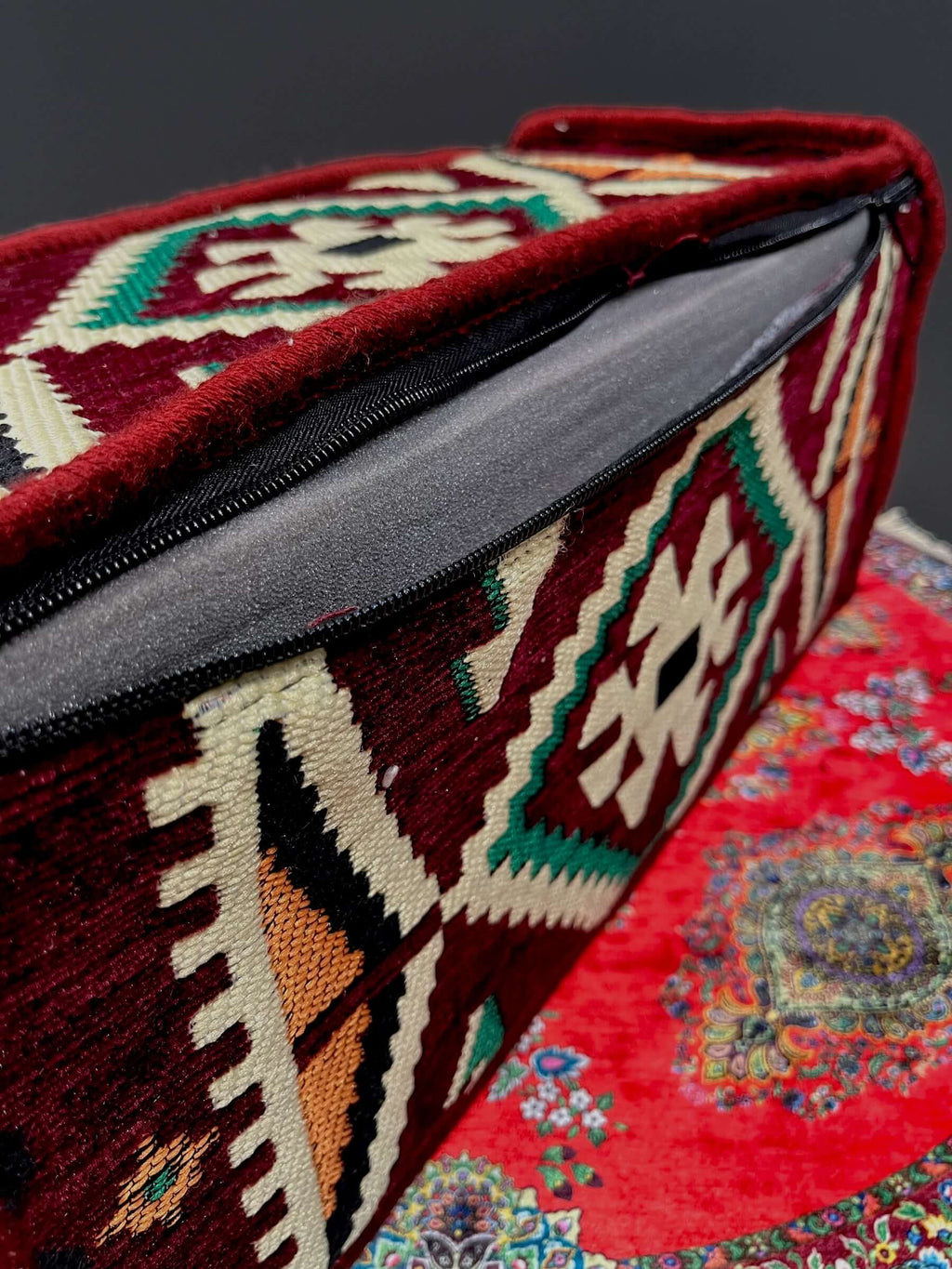 Armrest (Maroon)