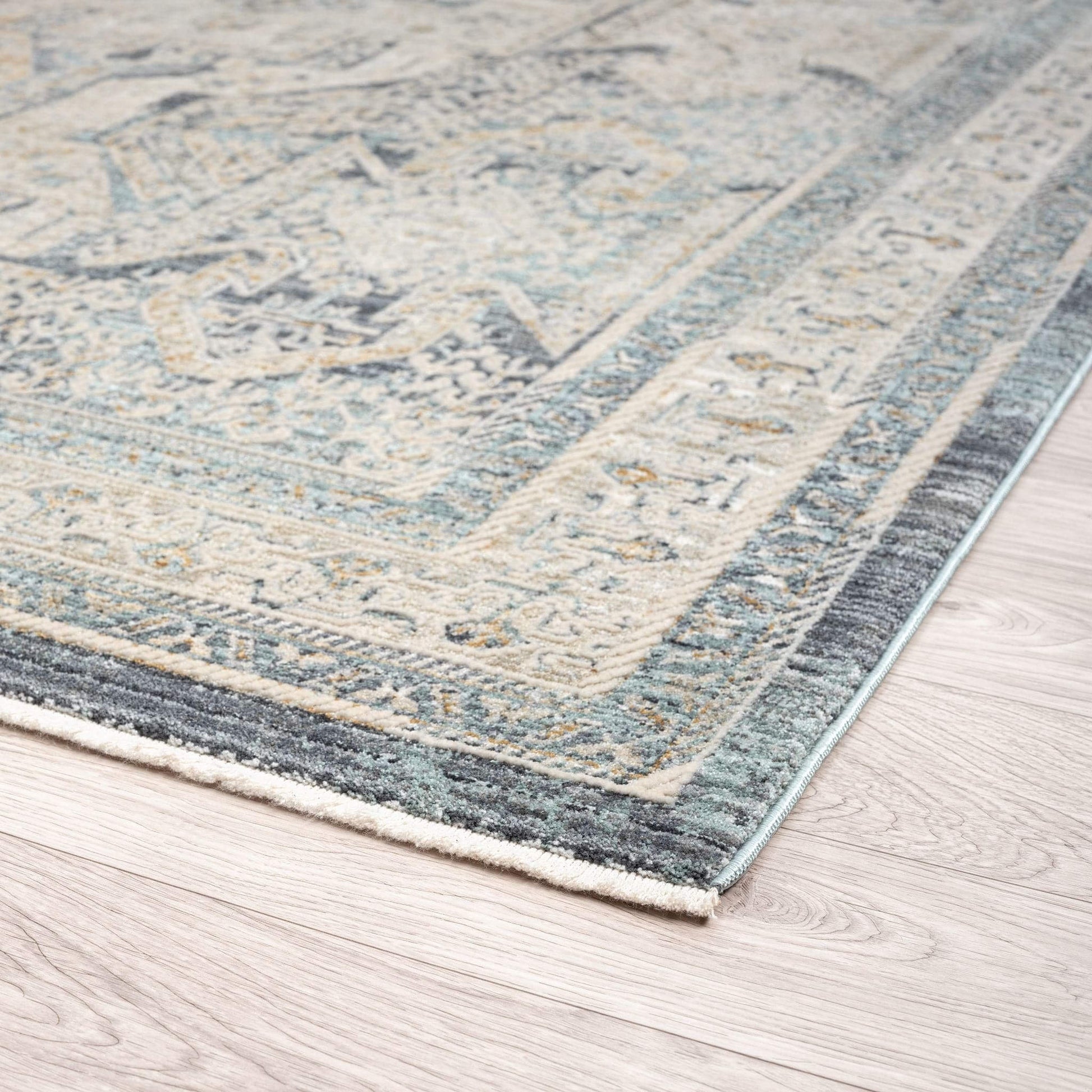 Aubrey 6752 Charcoal Runner-This exquisite collection has all the hallmarks of a perfect combination of design, colour and texture. The modern take on traditional oriental patterns in this superb range are reflected beautifully on a durable, cross-woven p