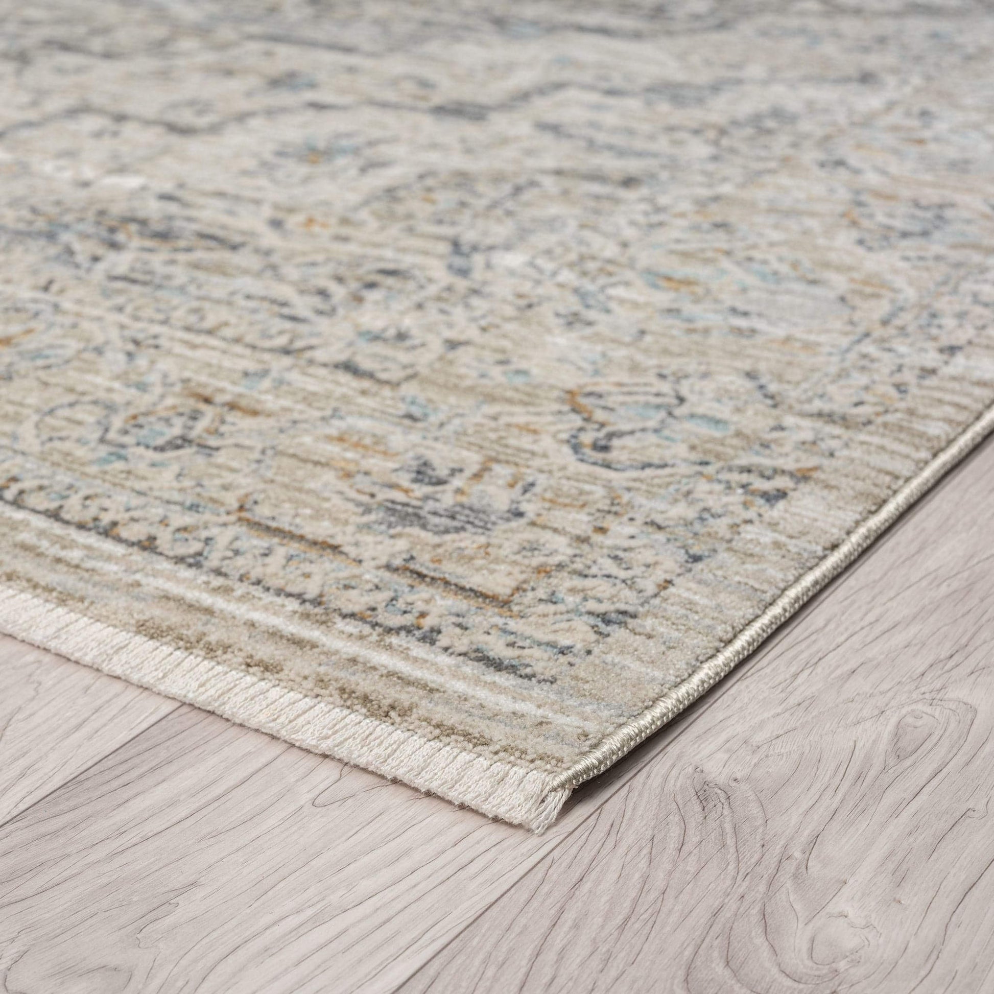 Aubrey 6753 Taupe Runner-This exquisite collection has all the hallmarks of a perfect combination of design, colour and texture. The modern take on traditional oriental patterns in this superb range are reflected beautifully on a durable, cross-woven pile