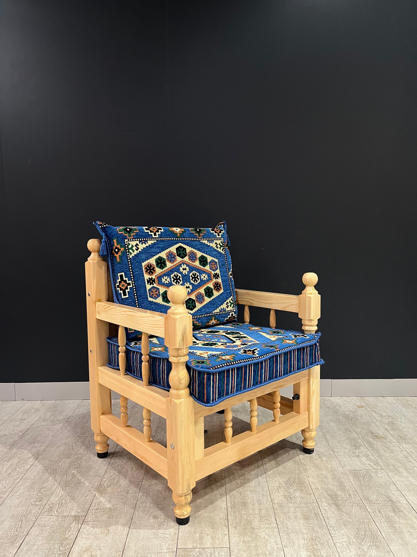 Authentic Armchair (Majlis Blue Classic)-Our Authentic Single Chair is expertly crafted from solid Wood Sedir and features Cotton Cushion covers and firm sponge for optimal comfort. Enjoy the comfort and luxury of this elegant chair. Free height under fur