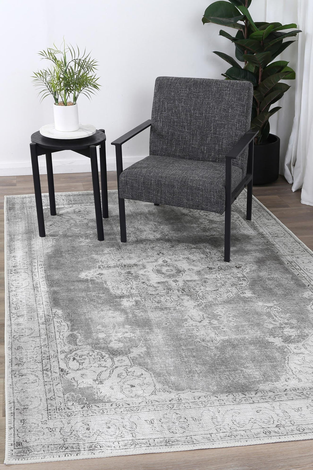 Babylon Isin Light Grey Washable Rug - VTL1192-01 styled with furniture