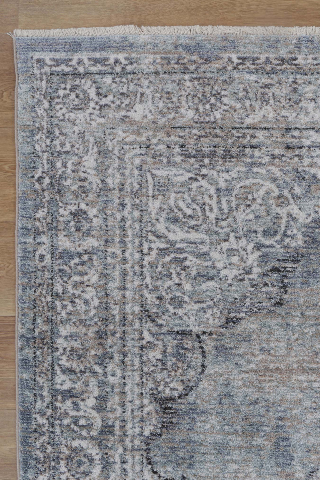 Baile Vintage Woodmere Grey Rug – view 2