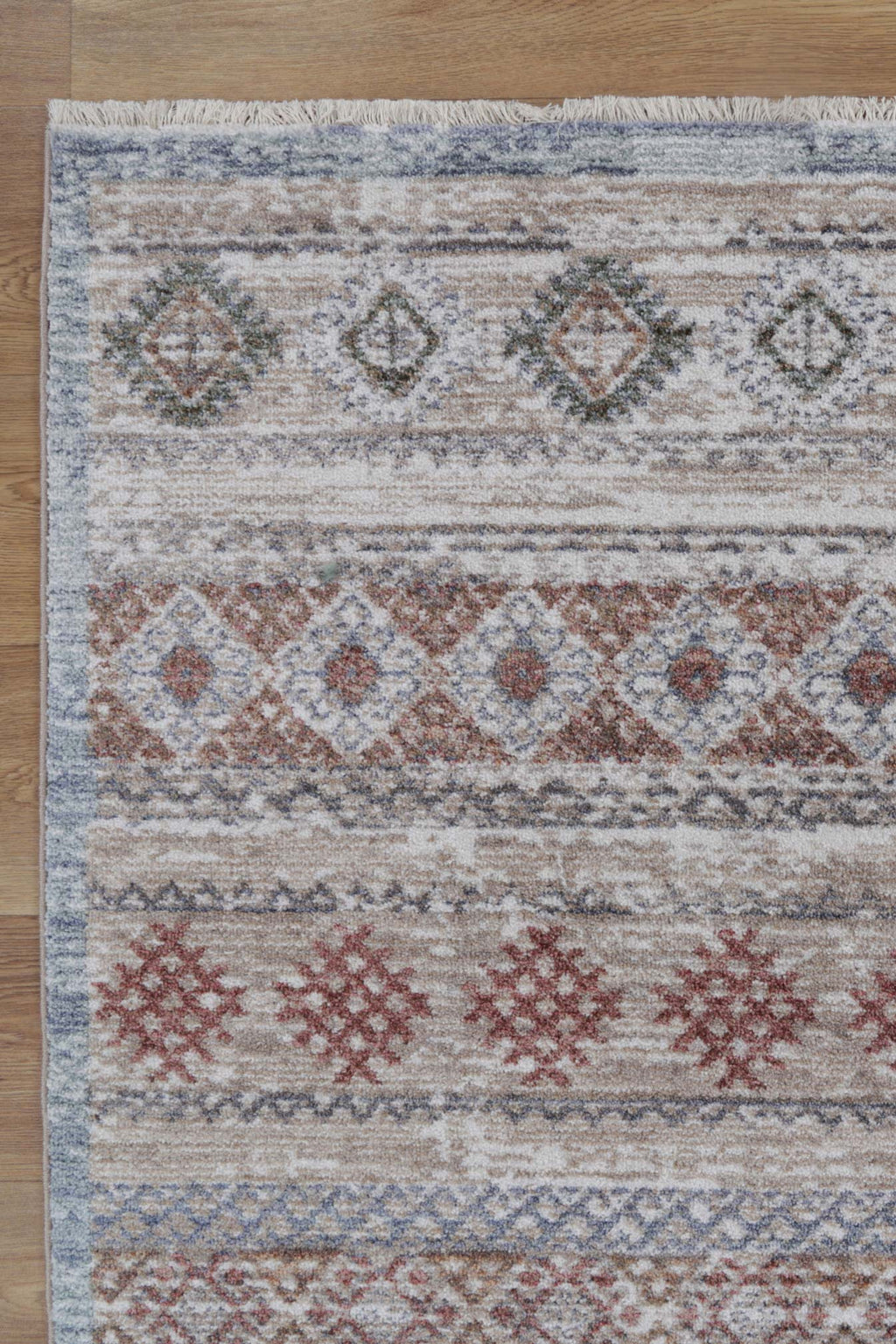Baile Violetville Vintage Inspired Rug – view 2