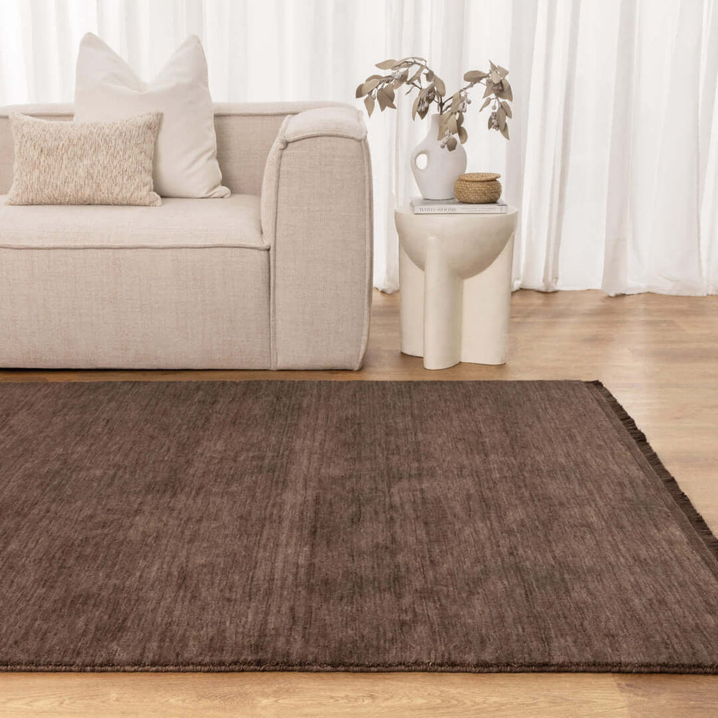 Charleston Brown hand-knotted wool blend rug - texture