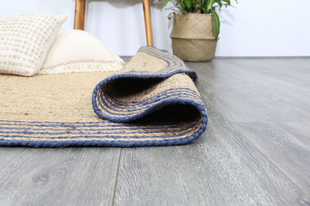 Capri Navy Blue Natural Round Border Rug – view 5