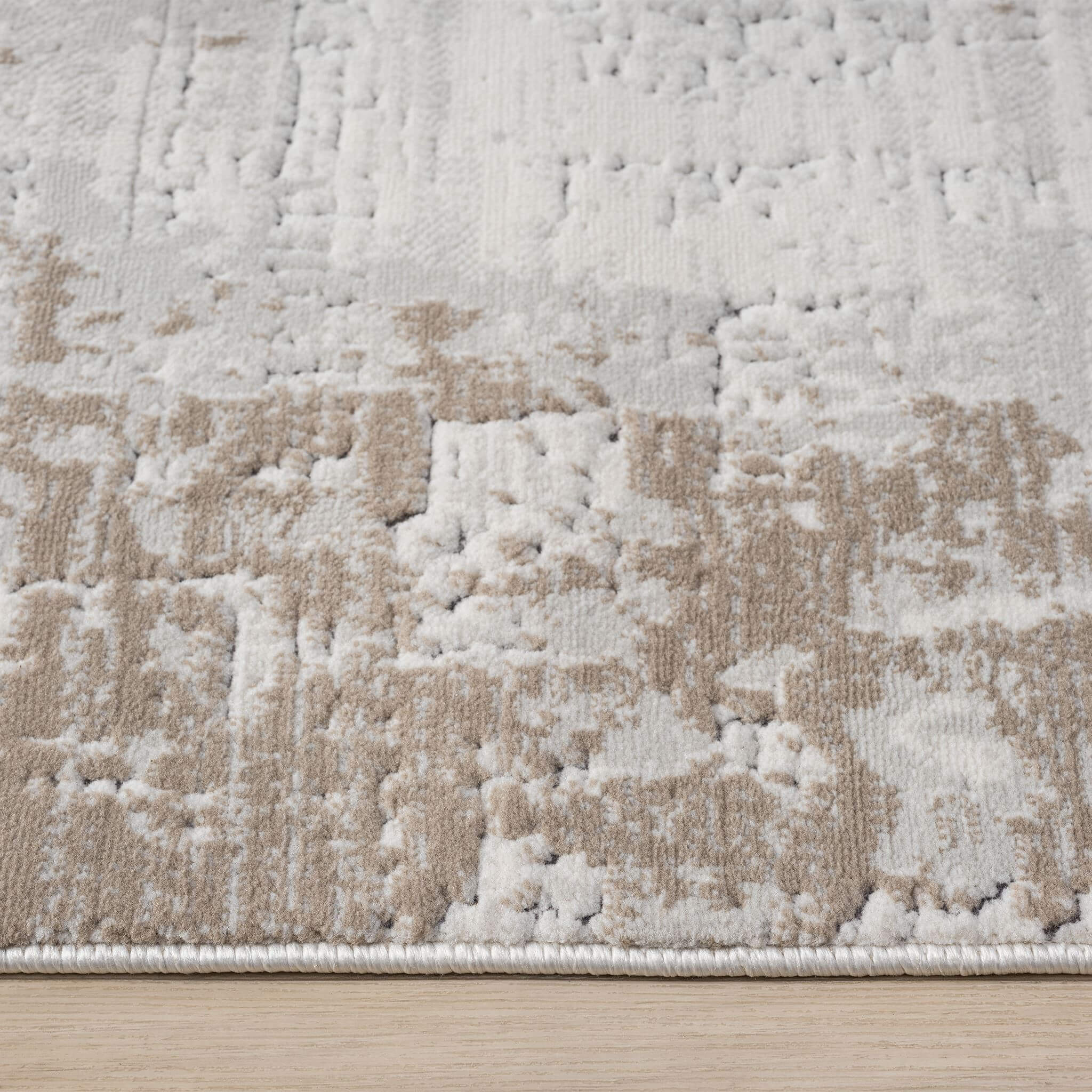 Cream Area Rug with plush, non-shed pile and all-side binding. Power-loomed in Türkiye for durable, easy-care elegance in modern living spaces.