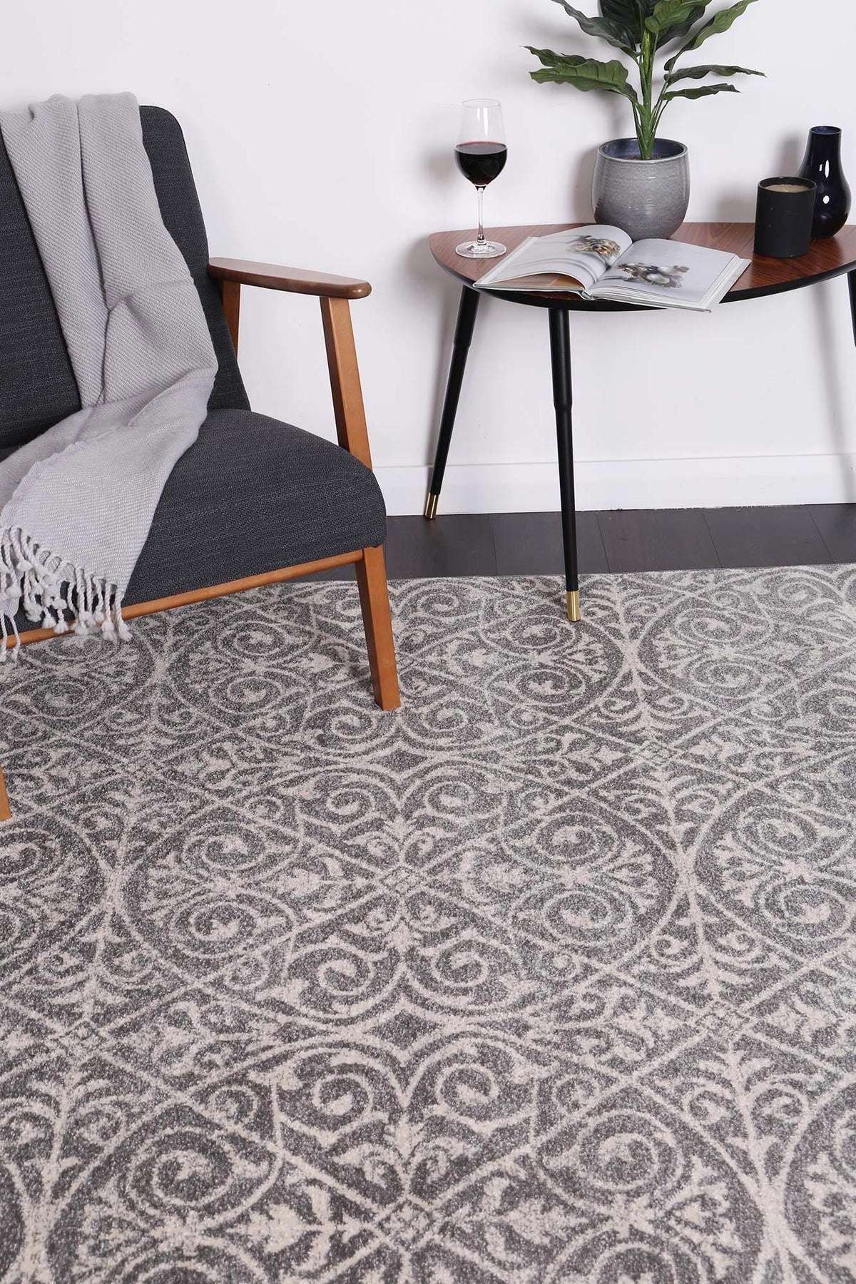 Delicate Katherine Grey & Ivory Rug -  DEL23 styled with furniture