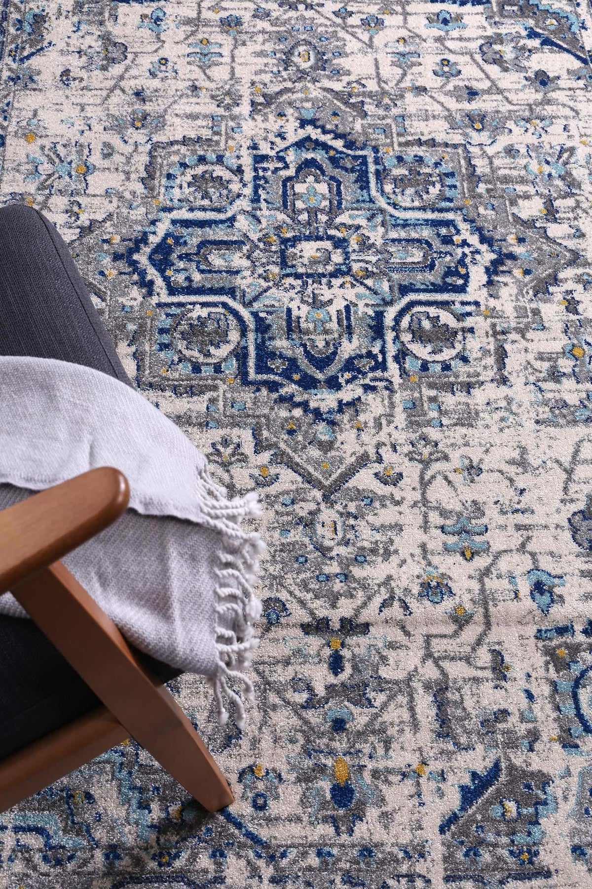 Delicate Montana Ivory & Blue Rug -  DEL26 – view 6