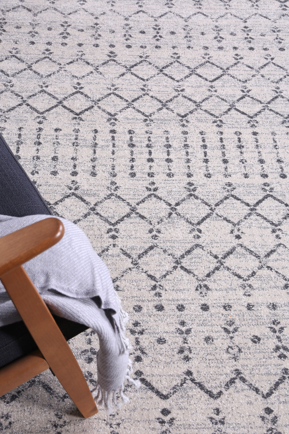 Delicate Geometric Ivory Grey Rug - DELI08 – view 5
