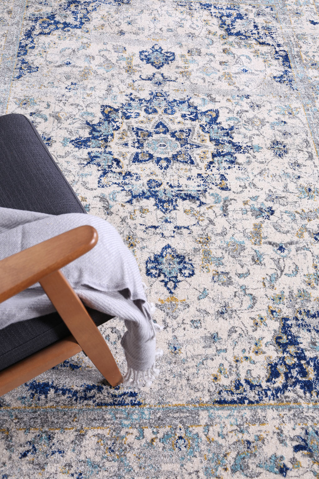 Delicate Magnificence Ivory and Blue Rug - DELI13 – view 5