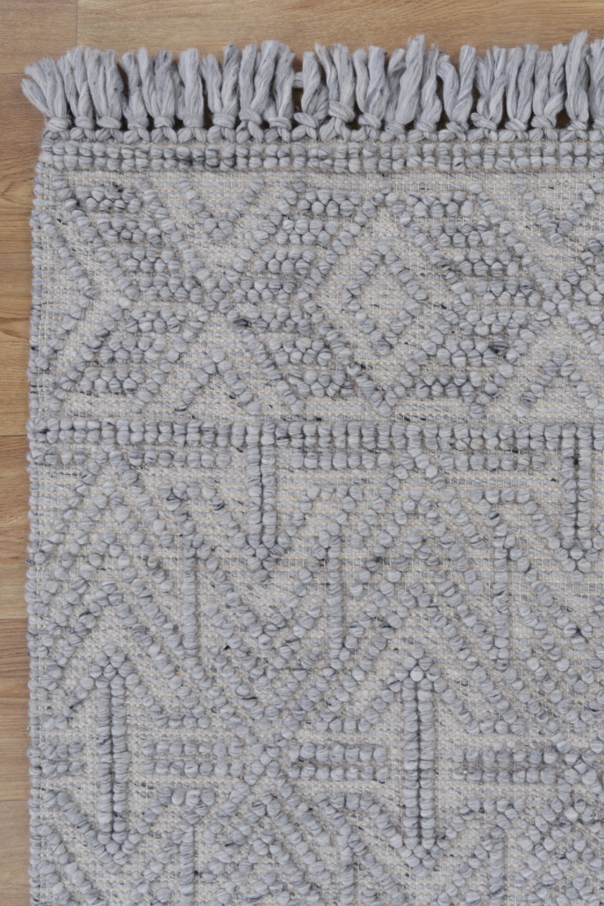 Diego Tribal Grey Wool Rug - DIEG02 – view 3
