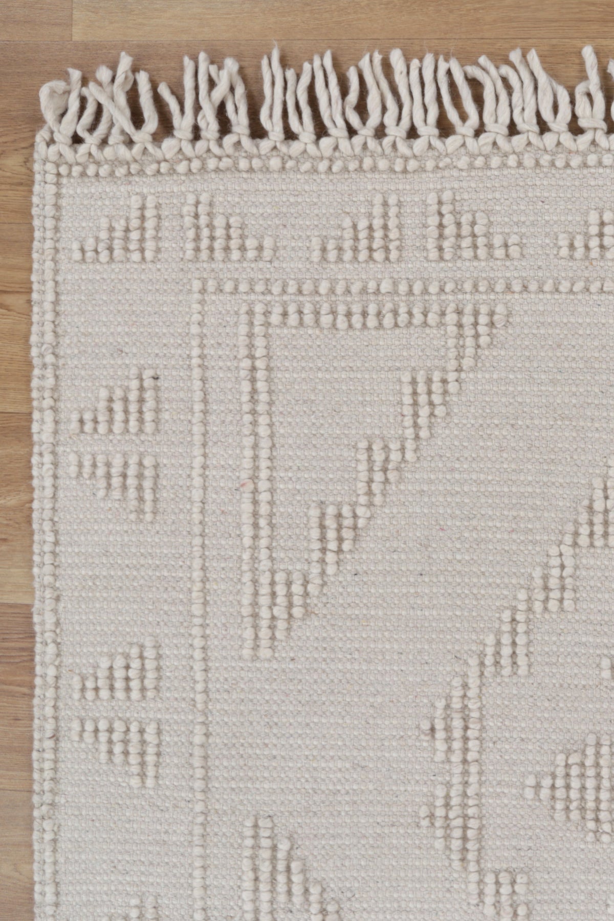 Diego Ornamental Beige Wool Rug - DIEG03 – view 3