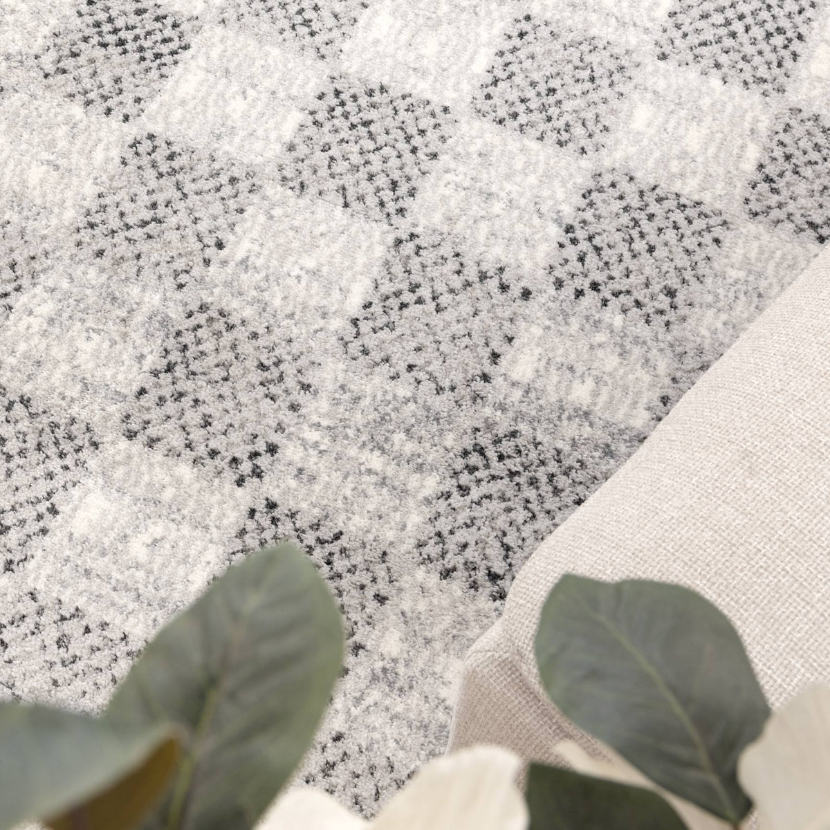 Dorado Grey Checkered Rug - D002 – view 5