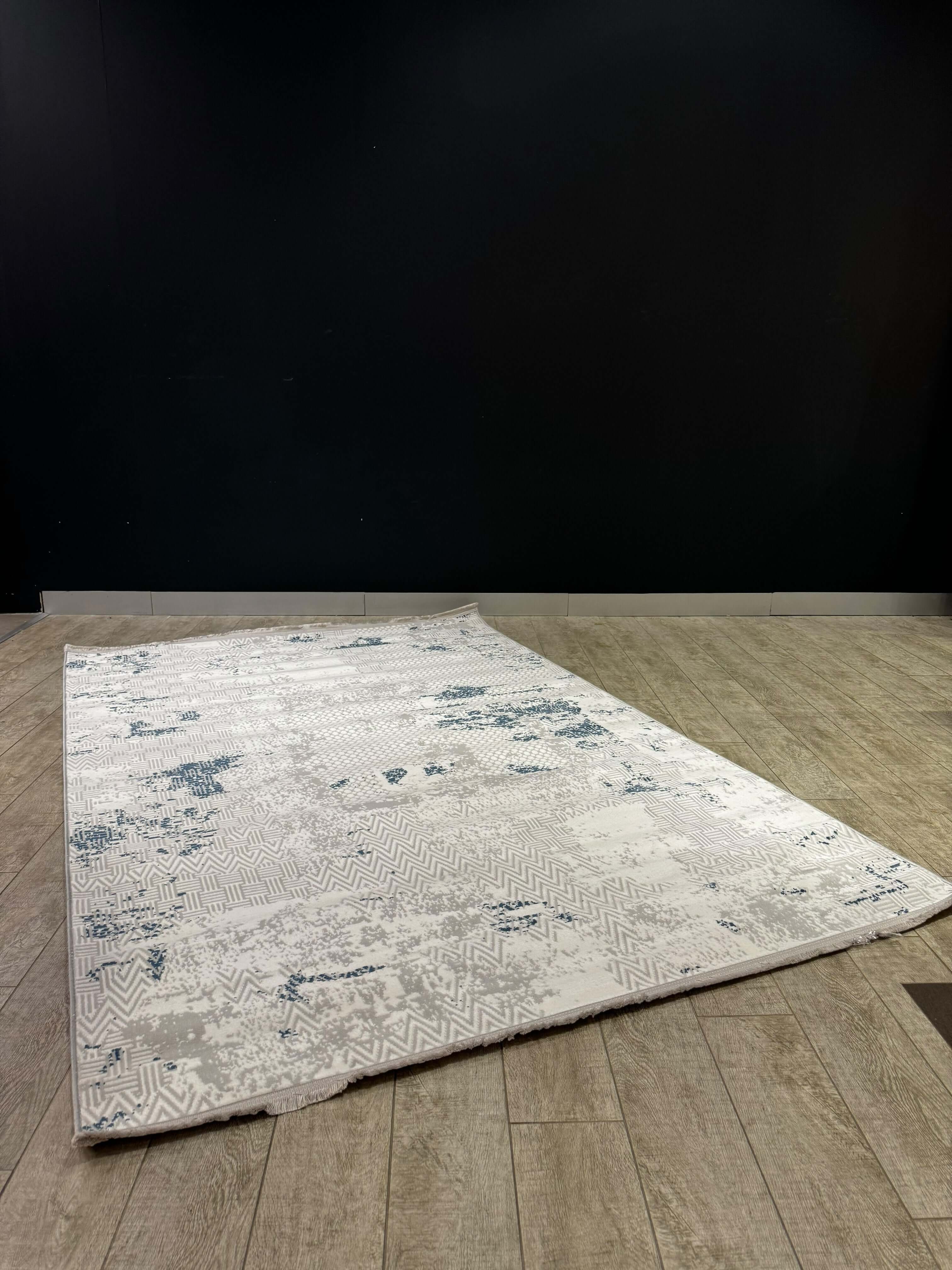 Distressed Abstract Turkish Rug – Urban Texture