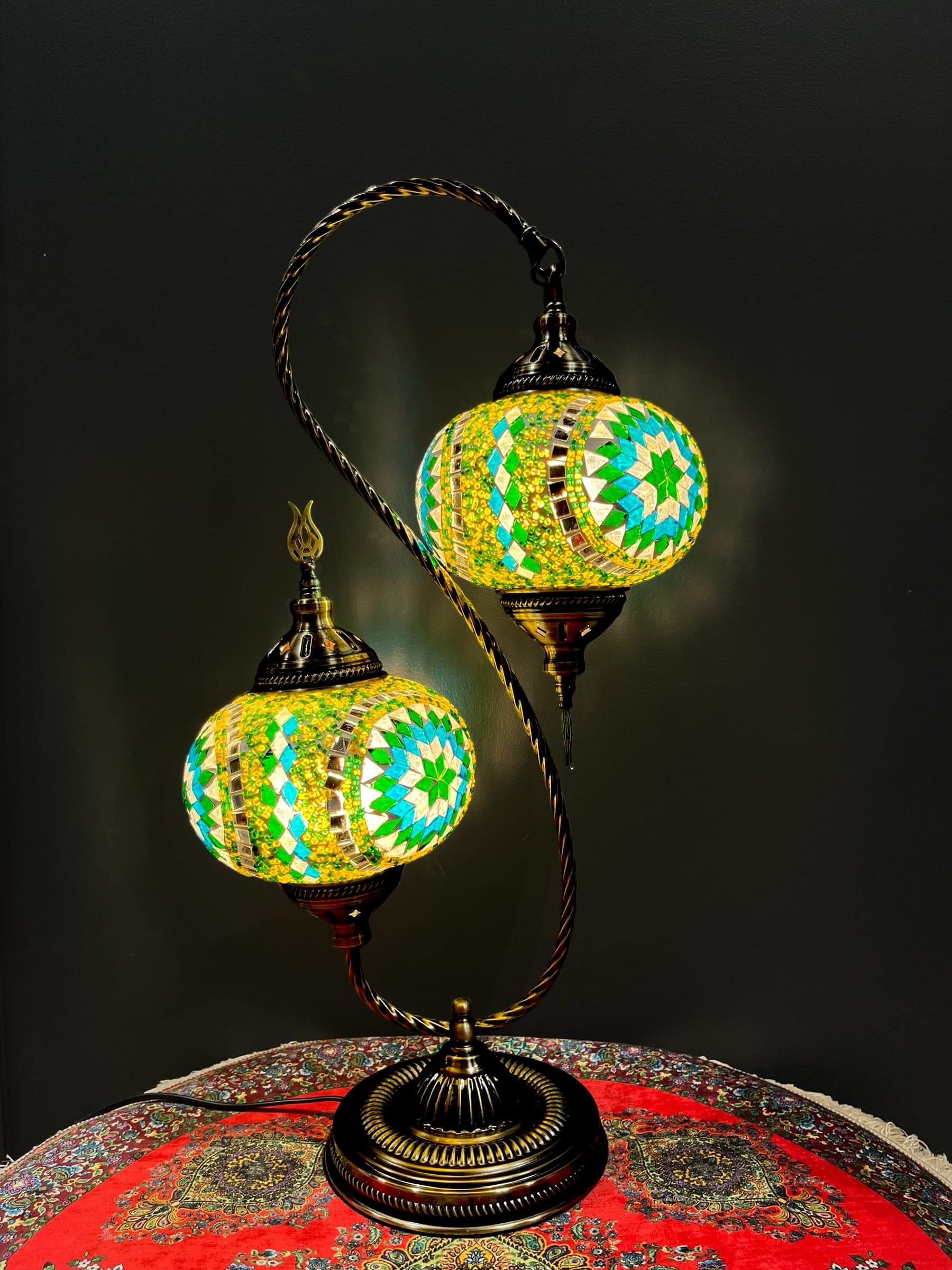 Double-Swan Mosaic Lamp Green