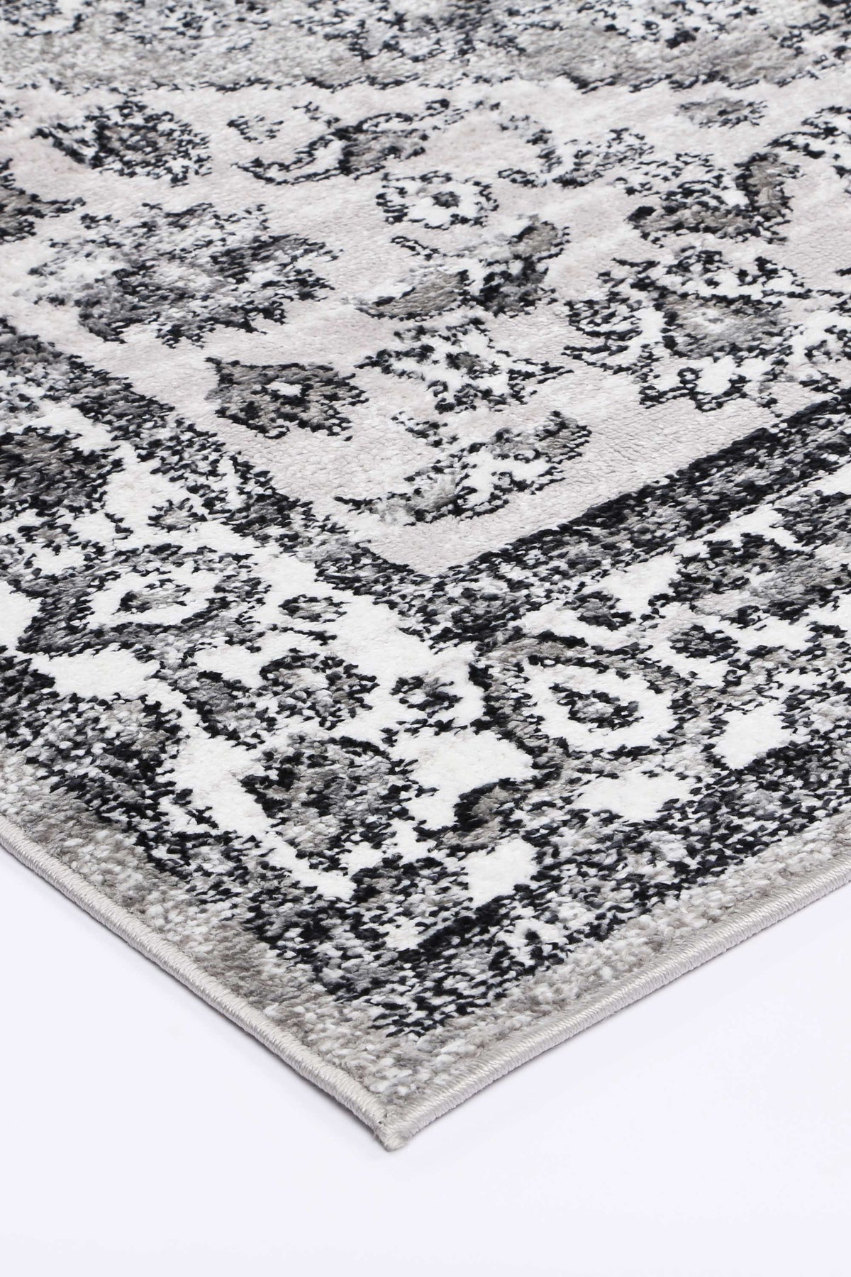 Estate Safra Traditional Grey Rug - 09GREY – view 5