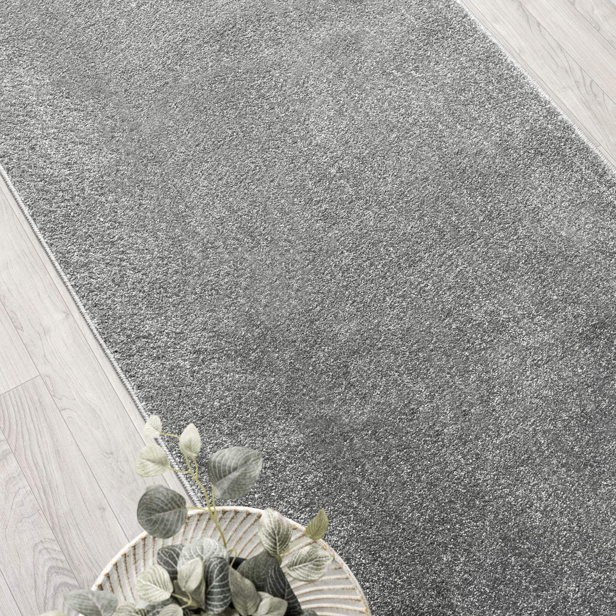 Europa 1000 Grey Hallway Runner