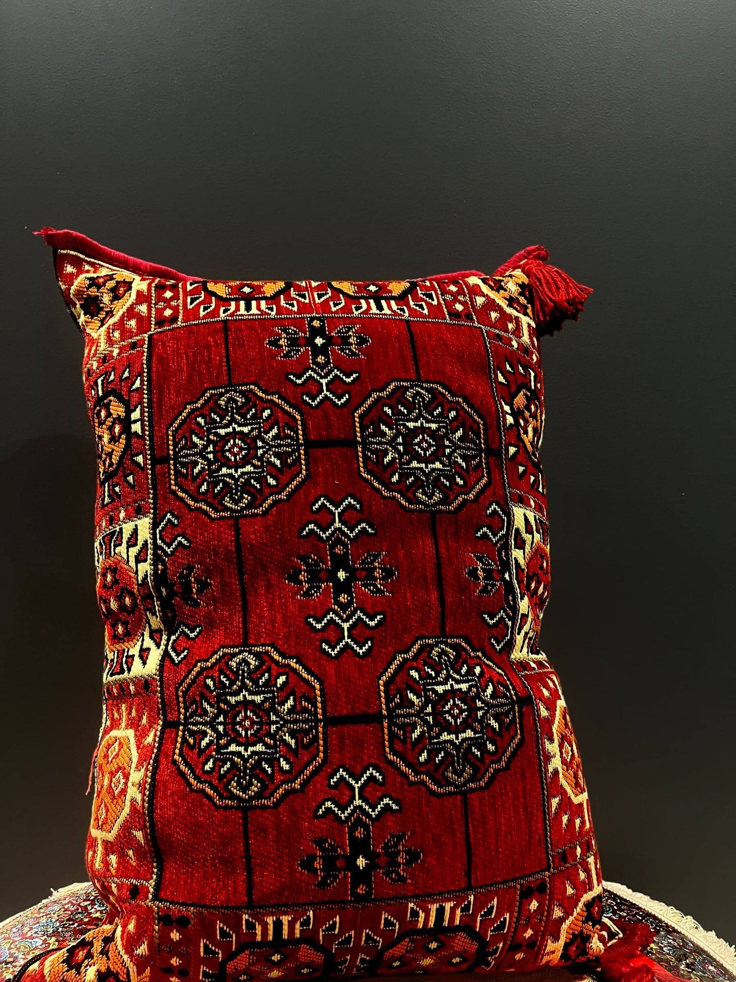 50x60 Pillow Cushion (Lt.Red-Diamond)