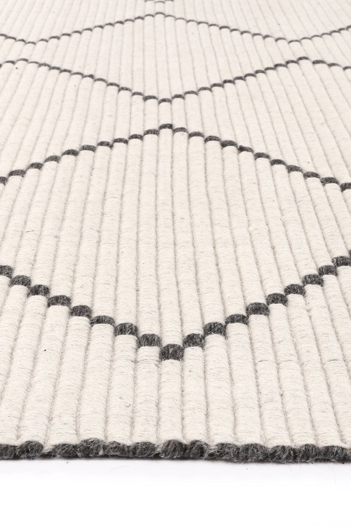 Goa Zig-Zag Wool Blend Cream Rug - D2CRE – view 3