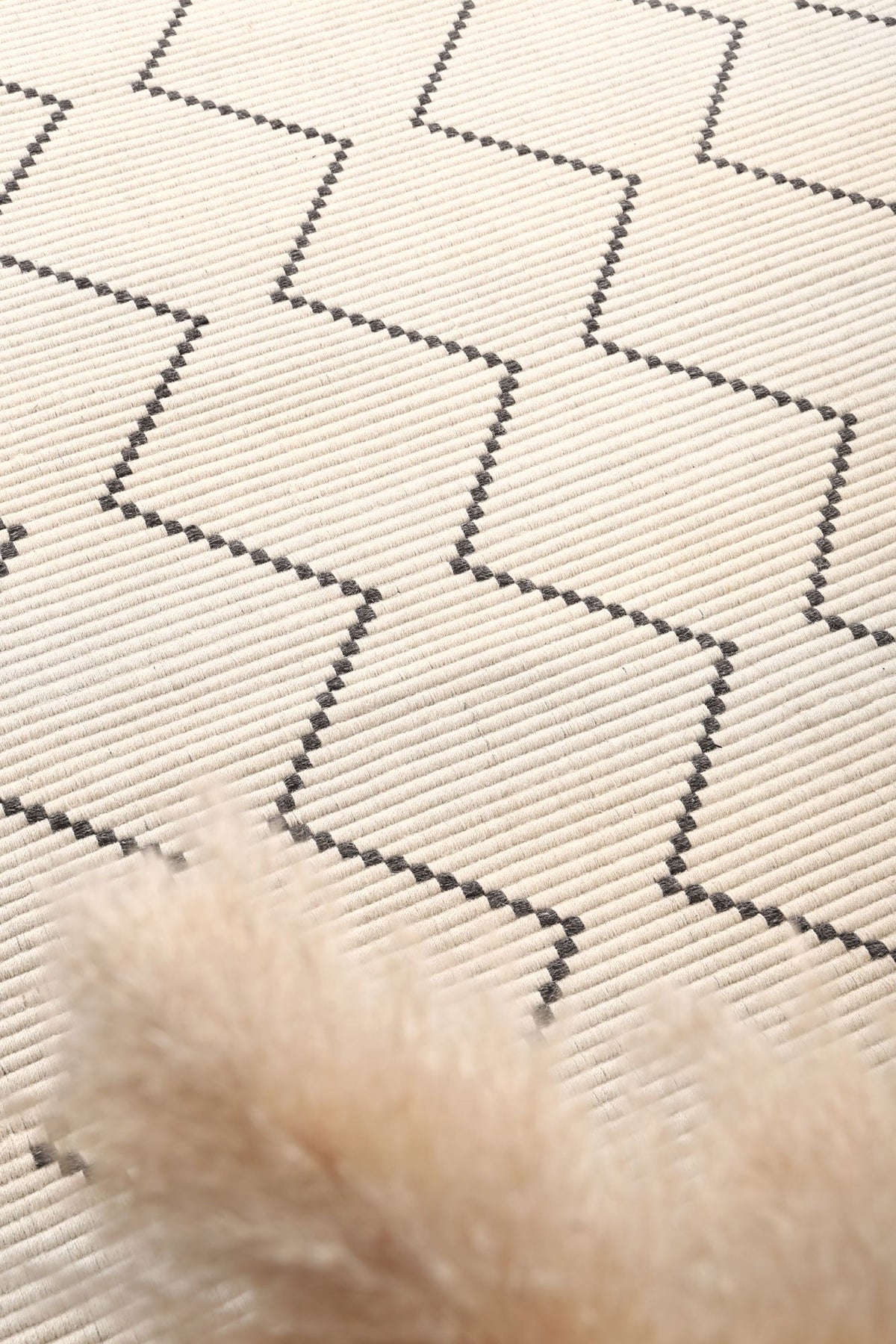 Goa Zig-Zag Wool Blend Cream Rug - D2CRE – view 4