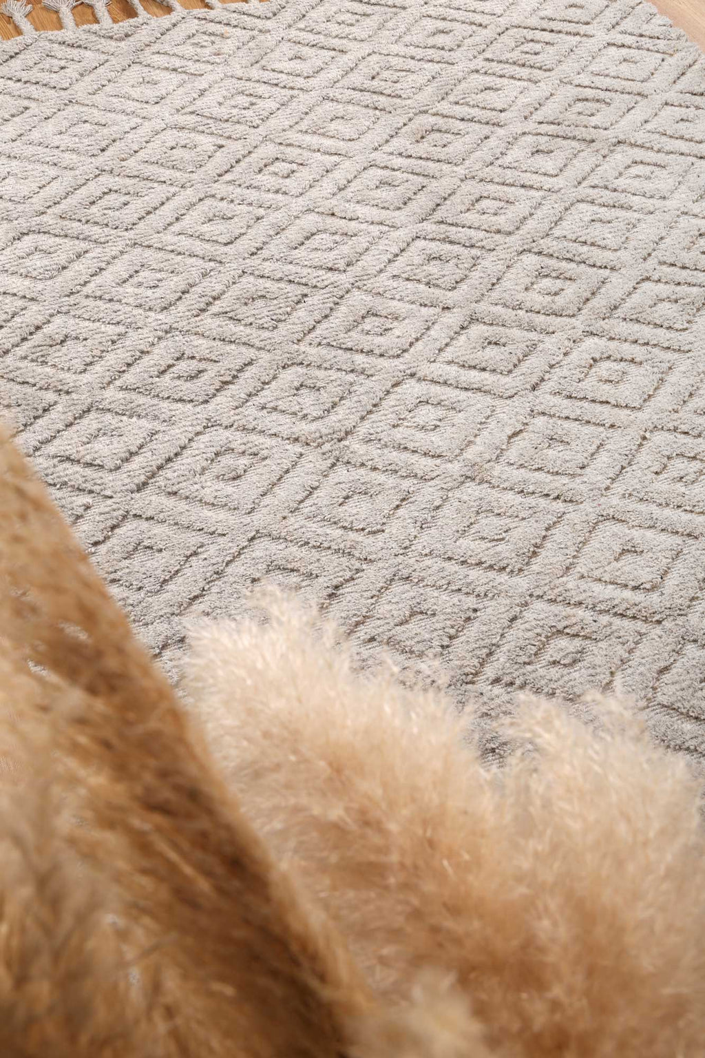 Goa Diamond Wool Blend Grey Rug - D4GRE – view 4