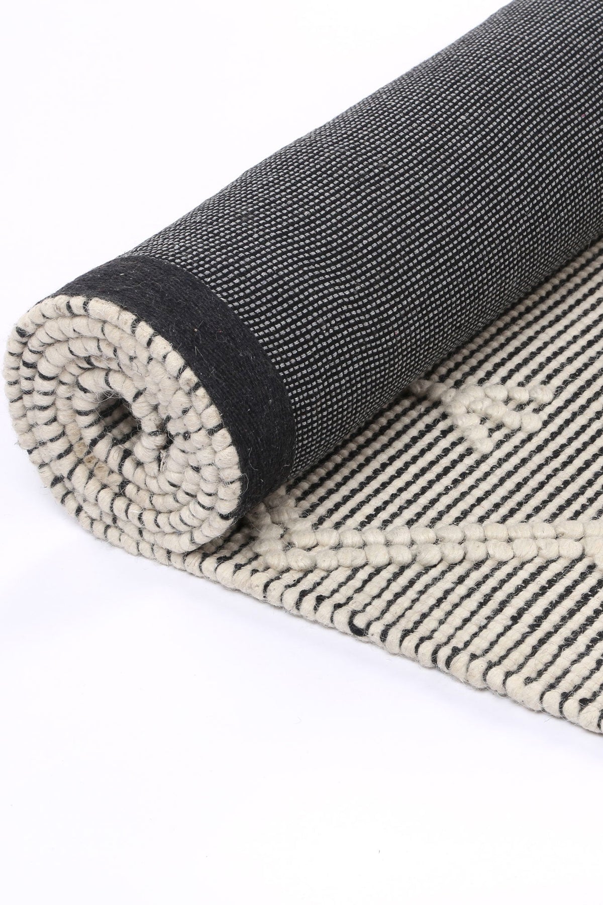 Goa Aztec Wool Blend Cream Rug -  (No Tassel) -D5CRE – view 5