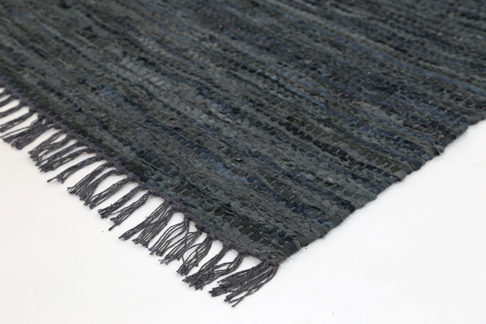 Gypsy Grey Leather Chindi Rug – view 4