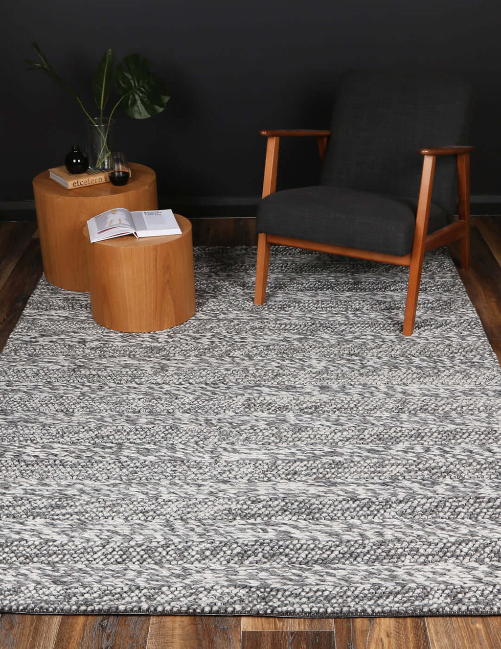 Harlow Ringlets Charcoal wool blend rug - texture